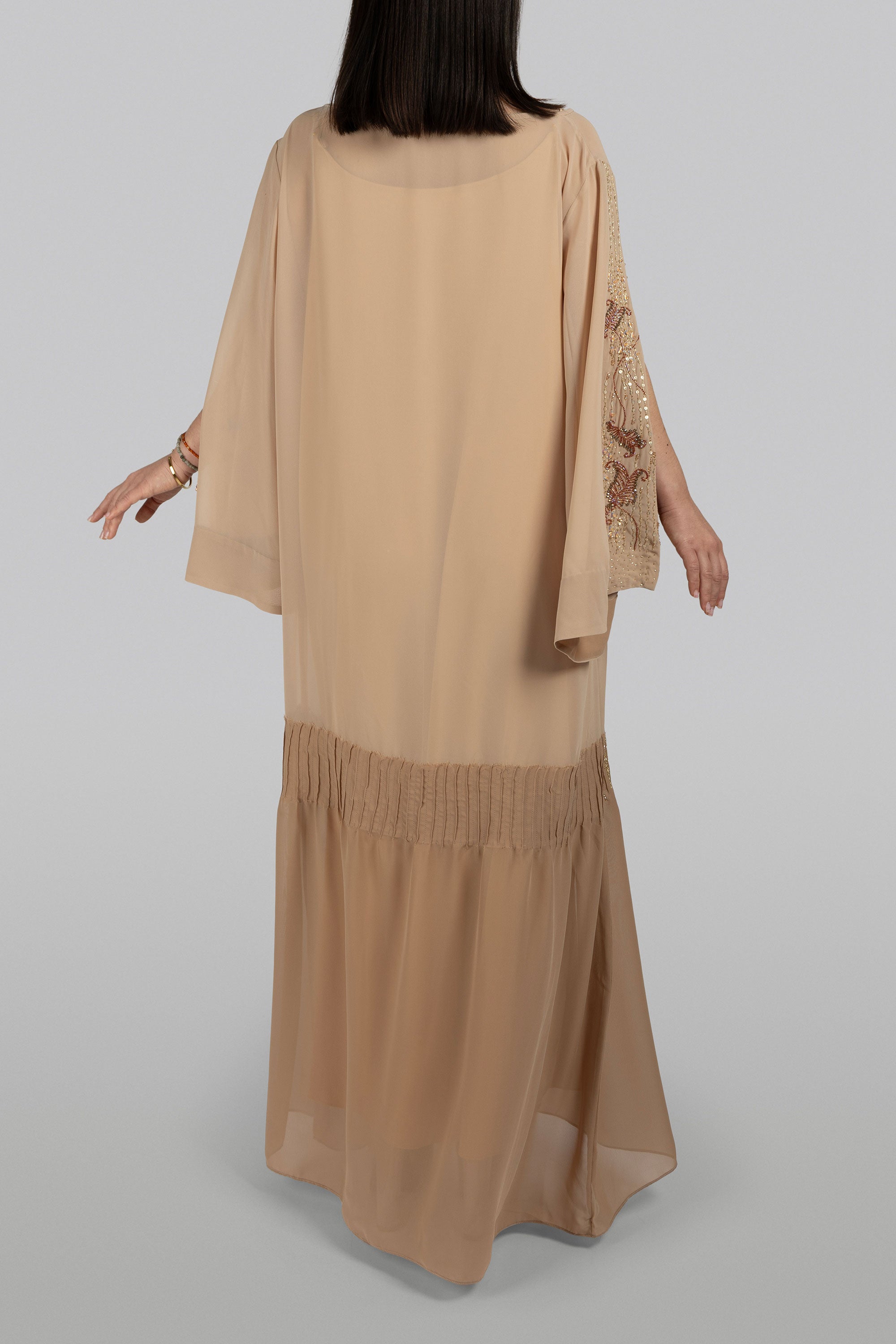 Moss caftan with flared cut-out sleeves and intricate leaf embroidery